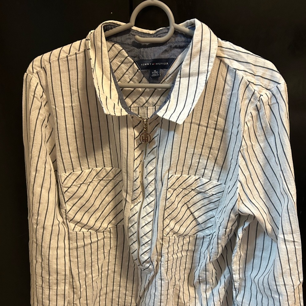 Tommy Hilfiger long sleeves top with zipper
